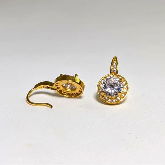 Swarovski Halo Crystal Necklace Earring Set 8mm Gold Silver NWT - Picture 8 of 9